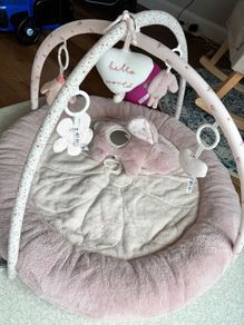 baby bouncer, playmat and toys