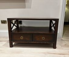 Laura ashley tv stand