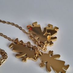 Gold necklace stainless steel 4 daughters pendant