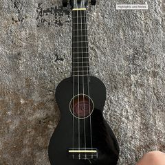 Korala Black Soprano Ukulele UKS30