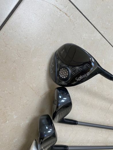 Ladies golf clubs and bag