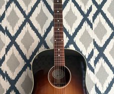 Gibson j45 standard 2016