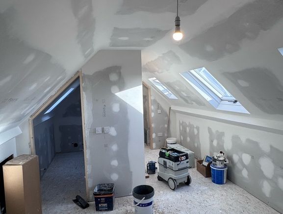 Drylining, Metal Stud Partition, Plastering, Suspended Ceiling