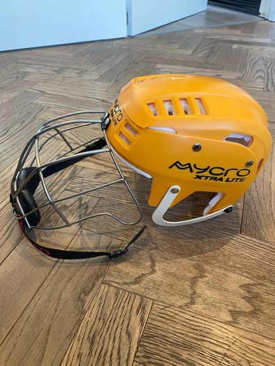 hurling helmet (micro) size medium
