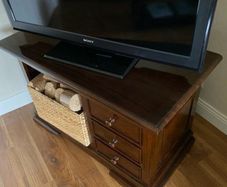 TV Unit