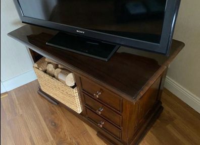 TV Unit