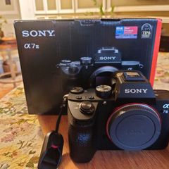 Sony A7III full frame camera