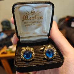 Costume Cufflinks - 10 euros per pair.