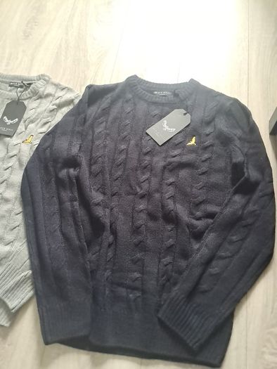 knitted