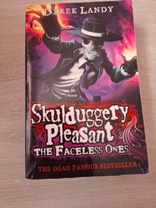 Skulduggery Pleasant