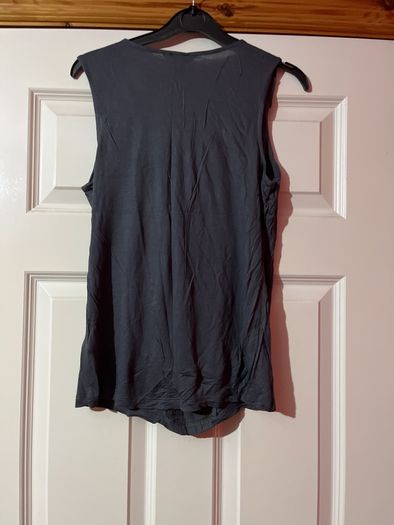 H & M Top size 10