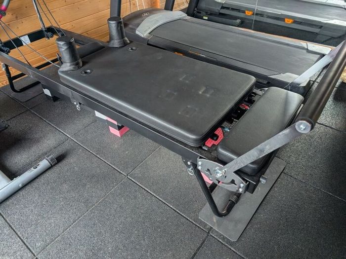 Pilates reformer