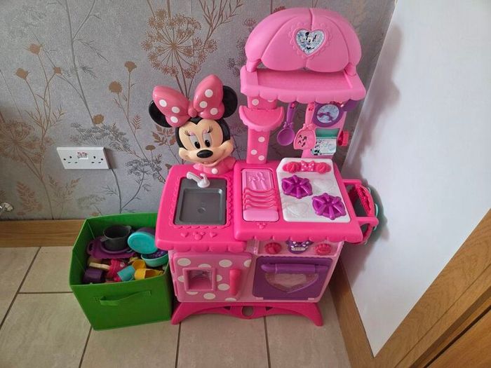 Toy Kitchen
