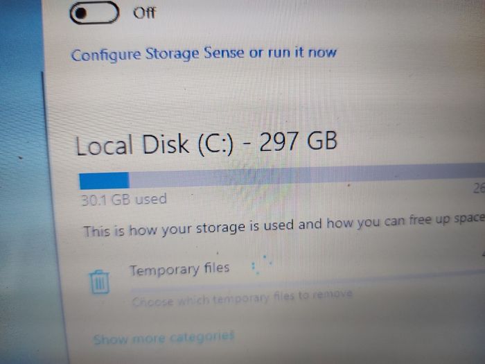 Samsung 15.6 laptop, Model NP-R530, Red, Windows 10, Pentium Dual Core CPU T4400, 2.2GHZ, 2GB Ram, 300GB HDD, Microsoft Edge, Chrome, etc