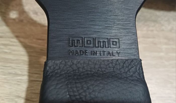 Momo Steering wheel