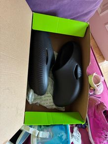 Black Crocs