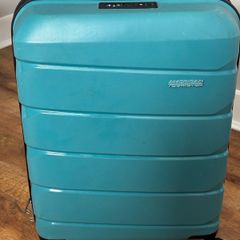 American Tourister 10KG suitcase