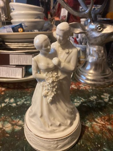 belleek 2000 marriage figure free postage