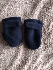 baby GAP gloves