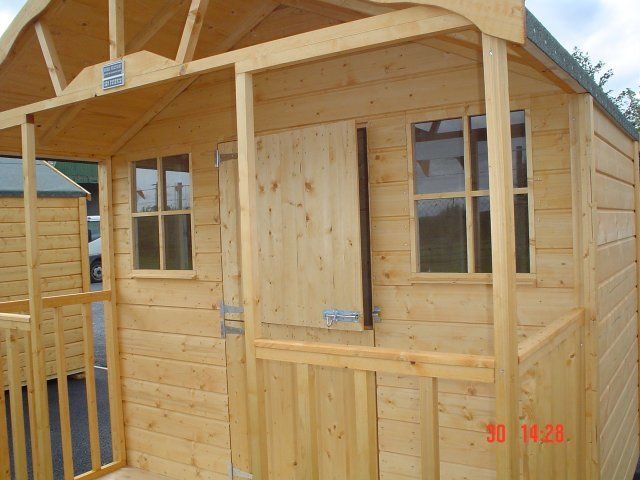 8x10 Summer House