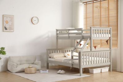 Triple bunkbed in white 4ft 6 bottom