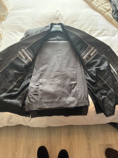 Men's Suit