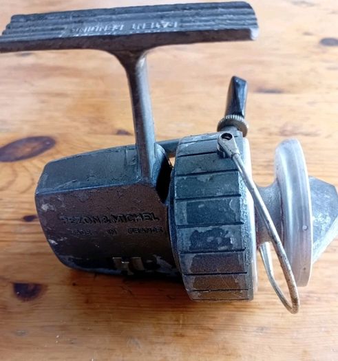 Vintage Pezon & Michel Luxor No.1 Spinning Reel