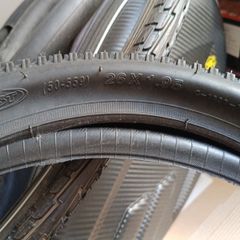 bicycle tire