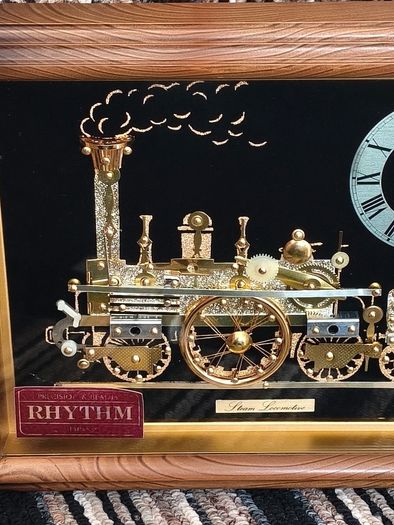 vintage Rhythm Quartz  clock