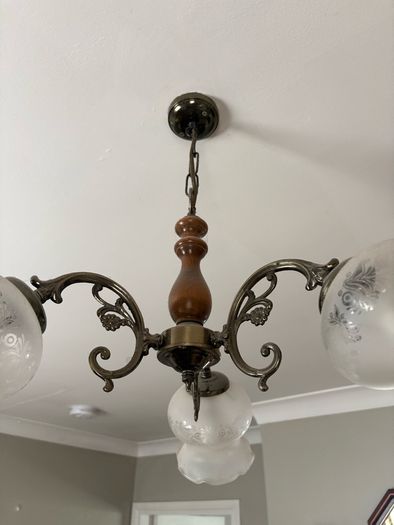 ceiling light with 3 glass shades
