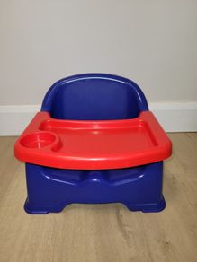 Strata Booster Seat and Removable Tray