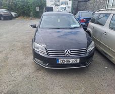 132 Volkswagen Passat breaking for parts