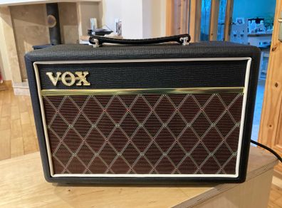 Vox pathfinder 10