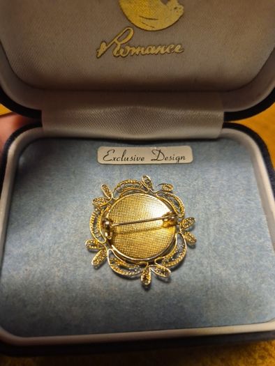 Vintage Brooch