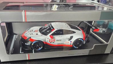 Ixo 1:18 Porsche 911 RSR Daytona 2018 - Diecast Metal
