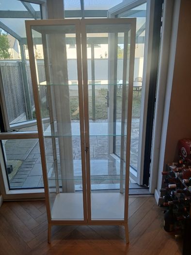 glass door cabinet
