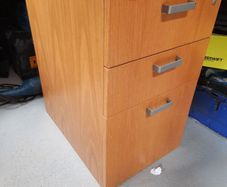 3 drawer oak cabinet