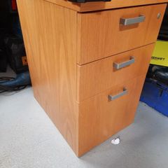 3 drawer oak cabinet