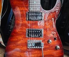 Fender Showmaster QMT HH Korea