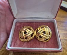 Vintage Golden Tone Earrings