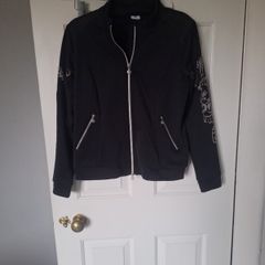 3 for 2 Final Reduction Daily Sport Black full Zip Brand new.