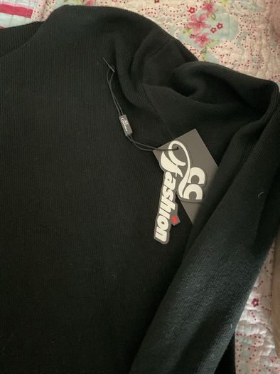 jumper Bnwt black occasion piece jumper with fur panels large /xl