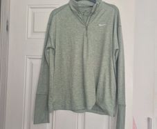Nike Half Zip