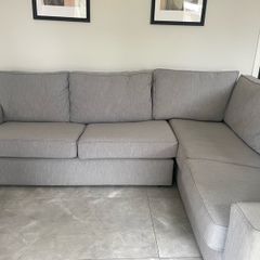 Grey corner suite