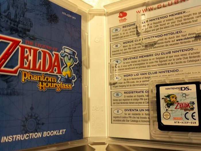 The Legend of Zelda Phantom Hourglass Nintendo DS