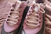 Nike Air Max Axis