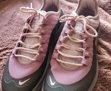 Nike Air Max Axis