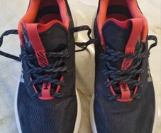 HH trail running shoes