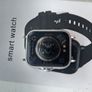 iphone Xs max and smartwatch Image 3