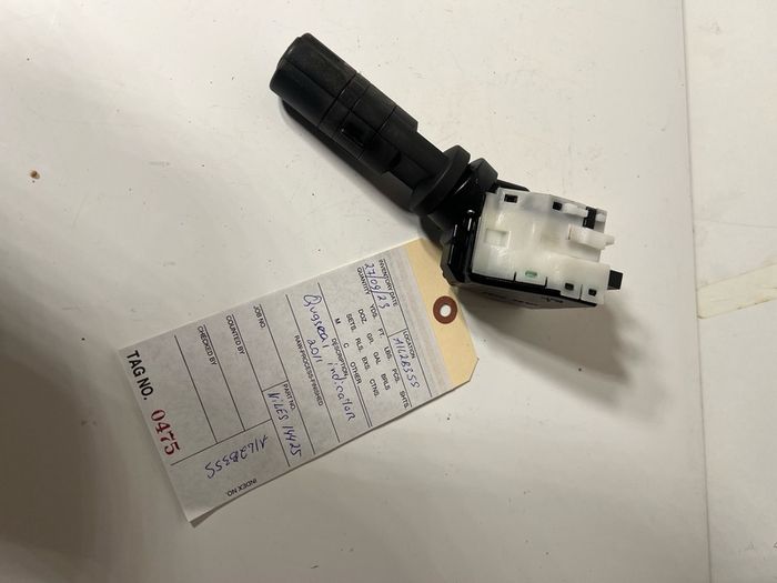 NISSAN Qashqai  2011 Turn switch knob Niles 14425 Light Switch A1l2b35s